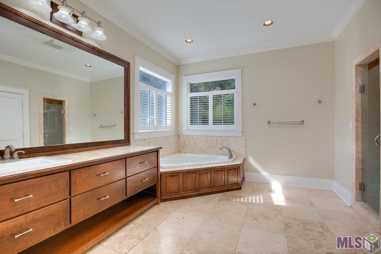 4240 Tupello Street Baton Rouge, LA 70808 - Photo 29 of 33 Gallery Image 29