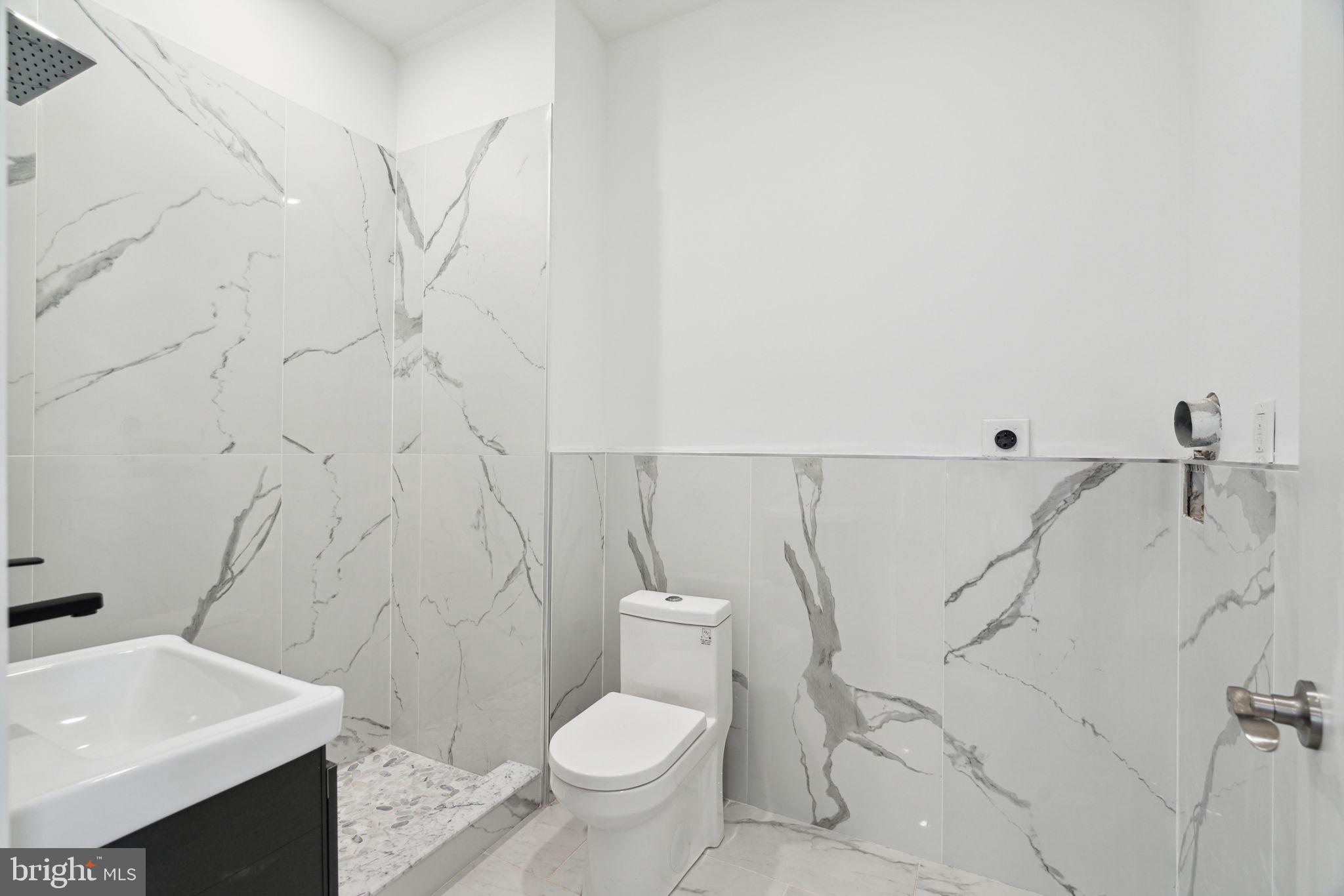 5164 Ridge Avenue, Unit 3 Philadelphia, PA 19128 - Photo 6 of 28