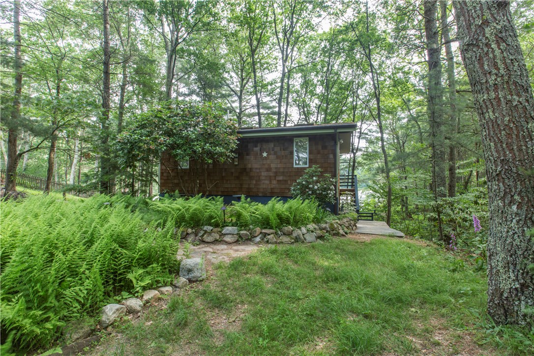 142 Gold Mine Road Glocester, RI 02814 - Photo 2 of 23