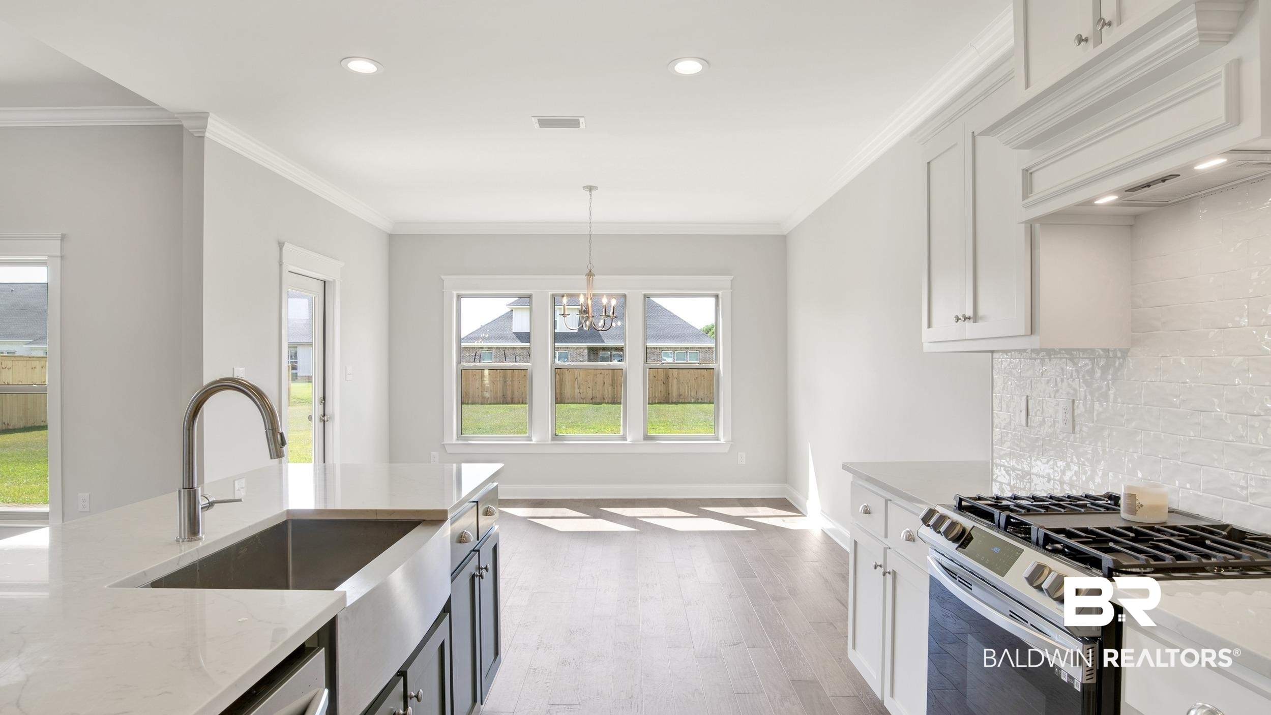 10237 Secretariat Boulevard Daphne, AL 36526 - Photo 13 of 33