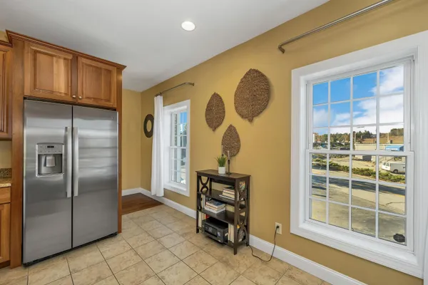 $675,000 | 17 Riverfront Drive, Unit 3, Manchester, NH 03102