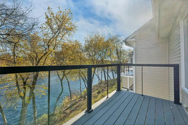 $675,000 | 17 Riverfront Drive, Unit 3, Manchester, NH 03102