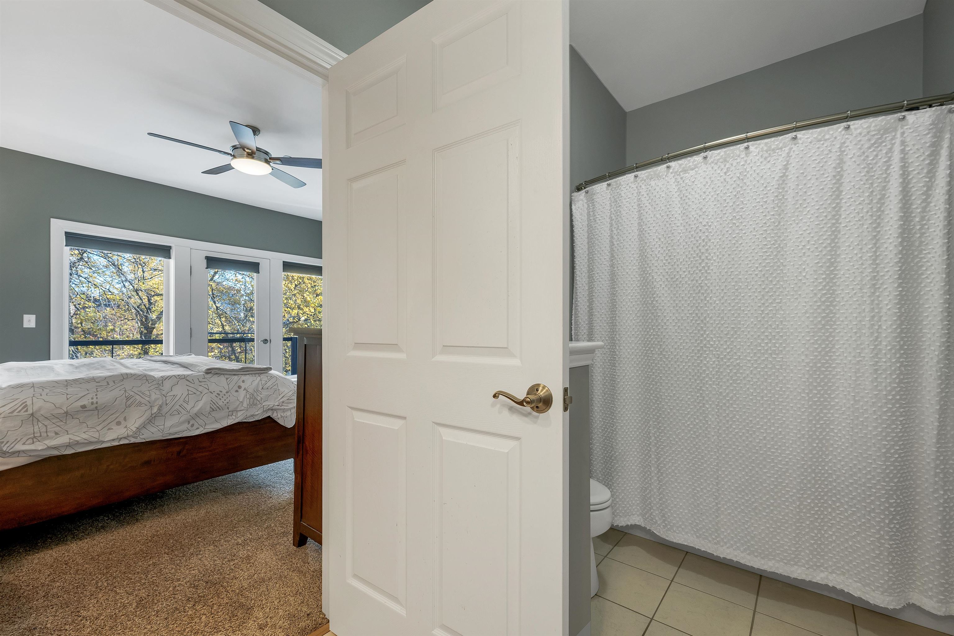 17 Riverfront Drive, Unit 3 Manchester, NH 03102 - Photo 35 of 59