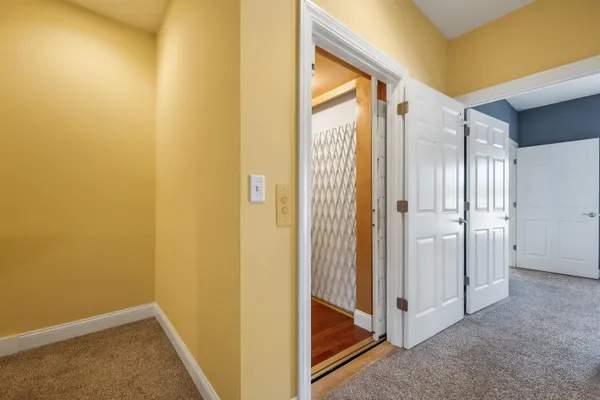 $675,000 | 17 Riverfront Drive, Unit 3, Manchester, NH 03102