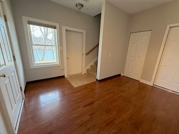 $675,000 | 17 Riverfront Drive, Unit 3, Manchester, NH 03102