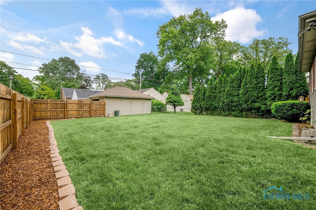 4254 Grantley Road Toledo, OH 43613 - Photo 34 of 37 Gallery Image 34