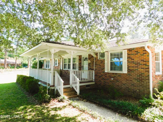 $439,000 | 1507 Battery Creek Road, Beaufort, SC 29902