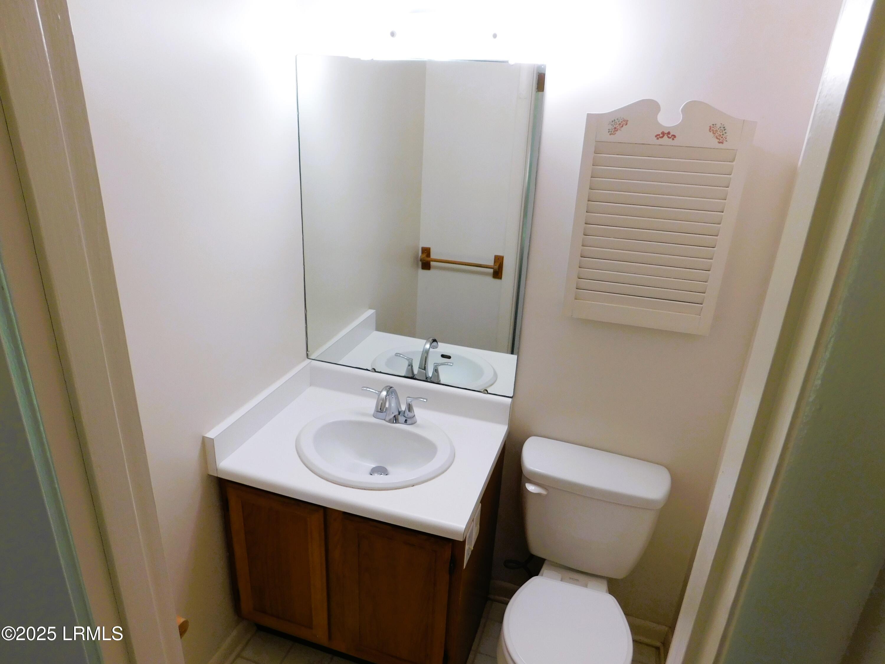 1507 Battery Creek Road Beaufort, SC 29902 - Photo 25 of 33 Bath 2