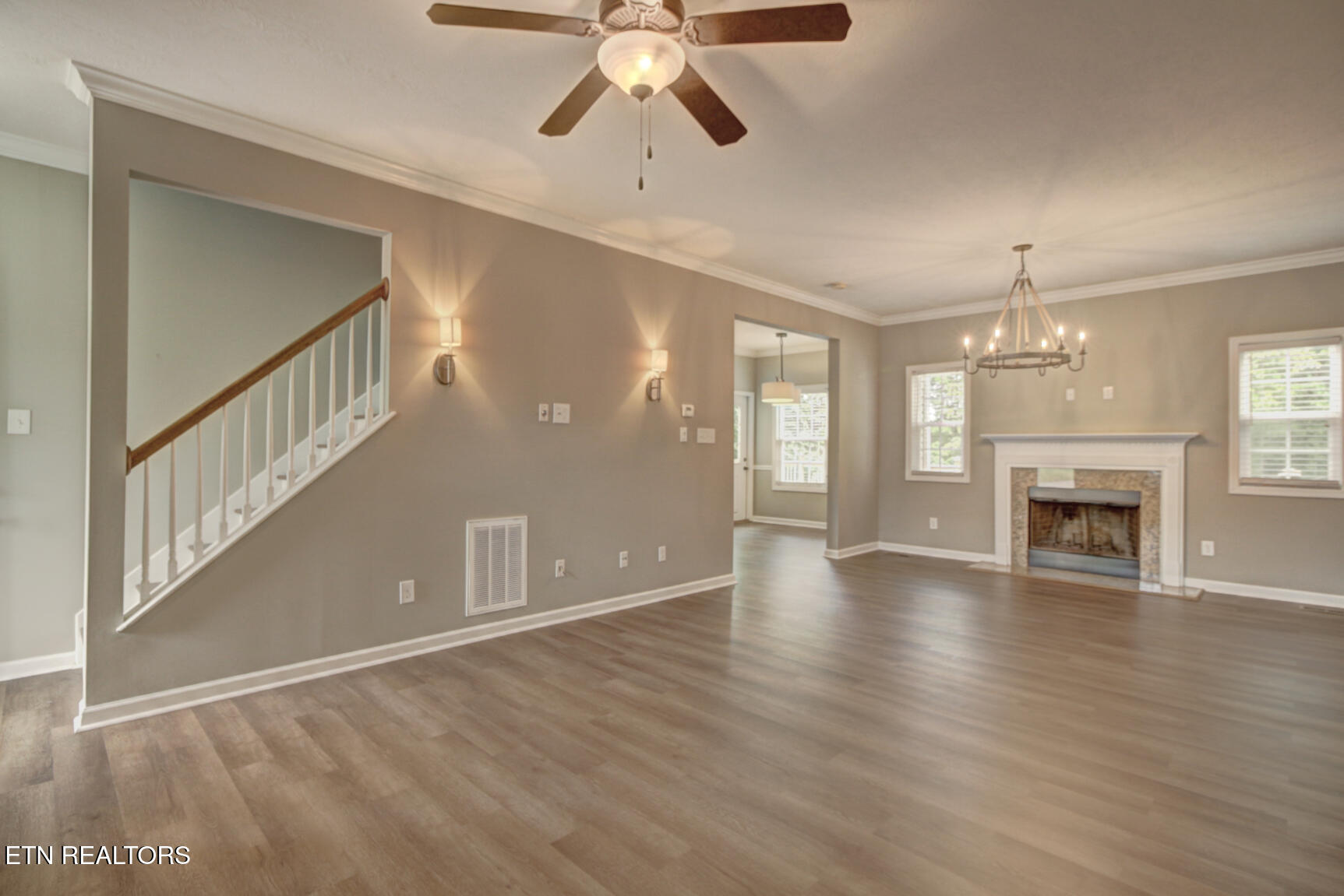 307 Java Way Knoxville, TN 37923 - Photo 4 of 34 Wood Burning Fireplace