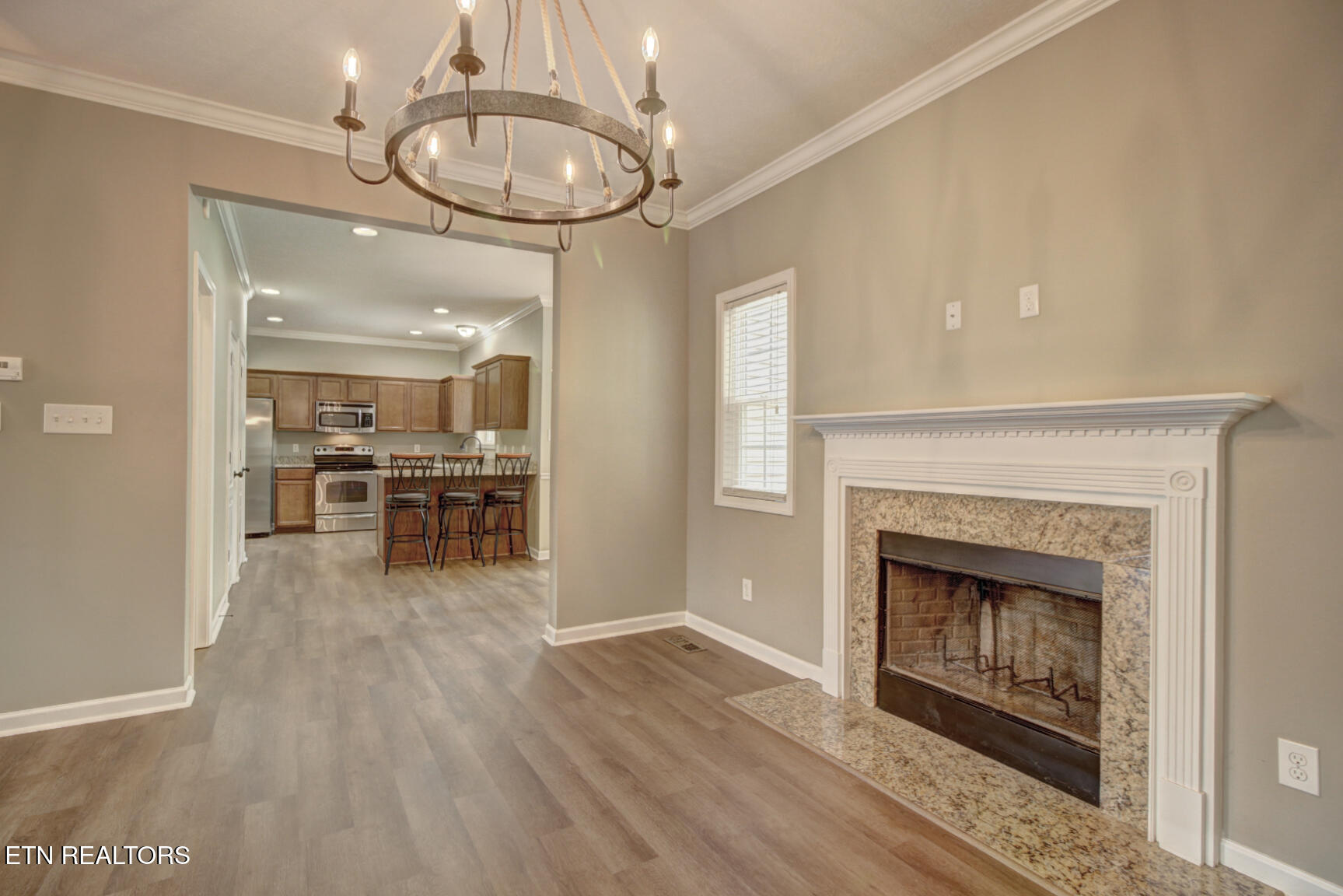 307 Java Way Knoxville, TN 37923 - Photo 6 of 34 Seamless Kitchen Entry