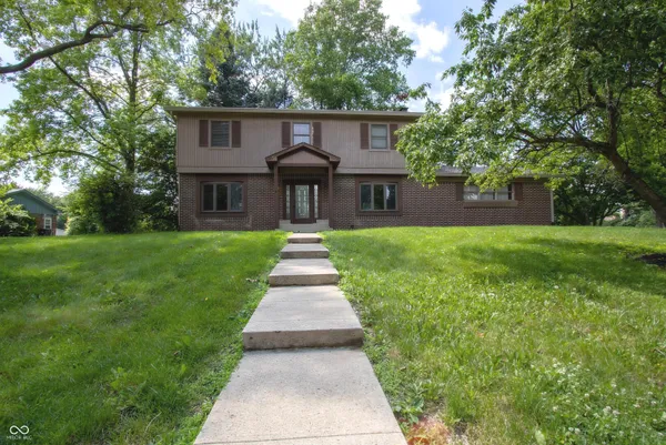 $325,000 | 650 Rayham Court, Indianapolis, IN 46234