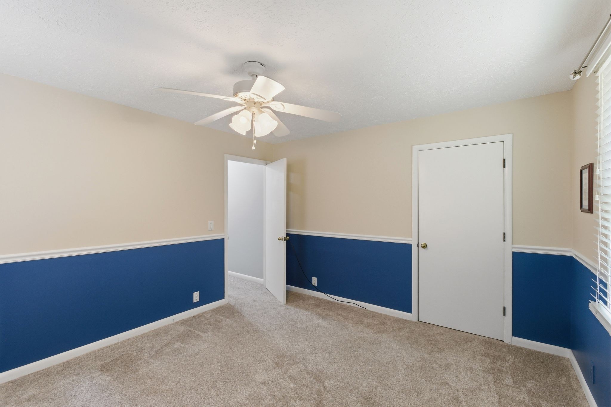 580 Defeated Creek Road Centerville, TN 37033 - Photo 32 of 71 a view of an empty room