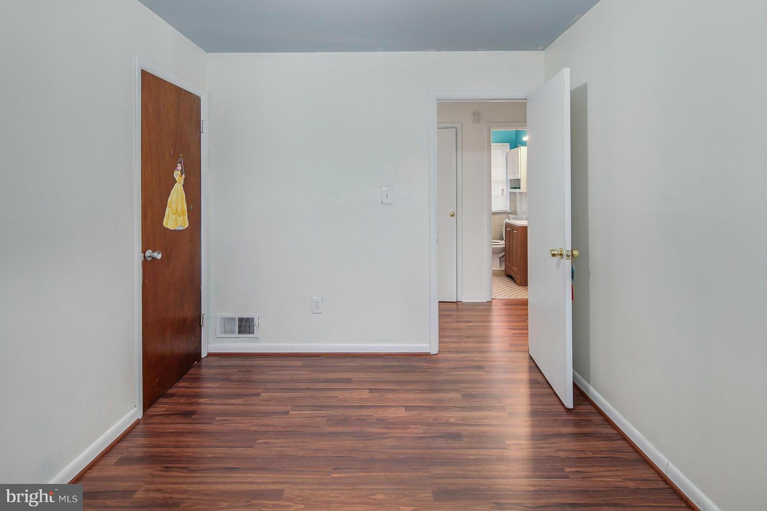 4924 Powder Mill Road Beltsville, MD 20705 - Photo 11 of 30 Bedroom
