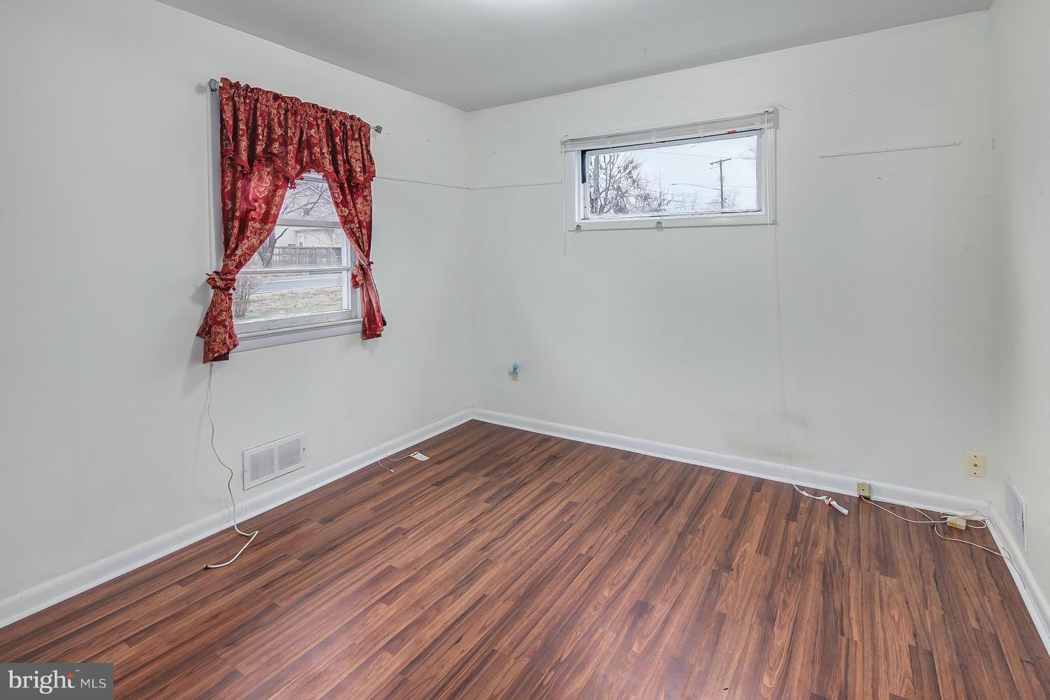 4924 Powder Mill Road Beltsville, MD 20705 - Photo 16 of 30 Bedroom