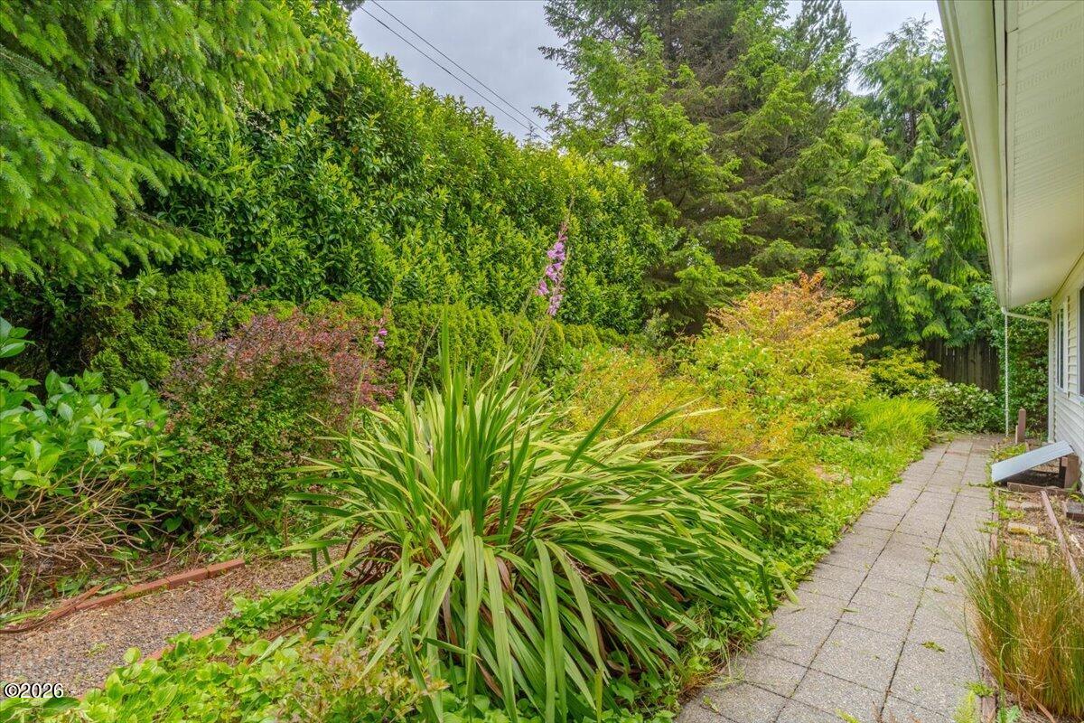 50 Ridge Place Depoe Bay, OR 97341 - Photo 43 of 48 14-DSC04739-HDR