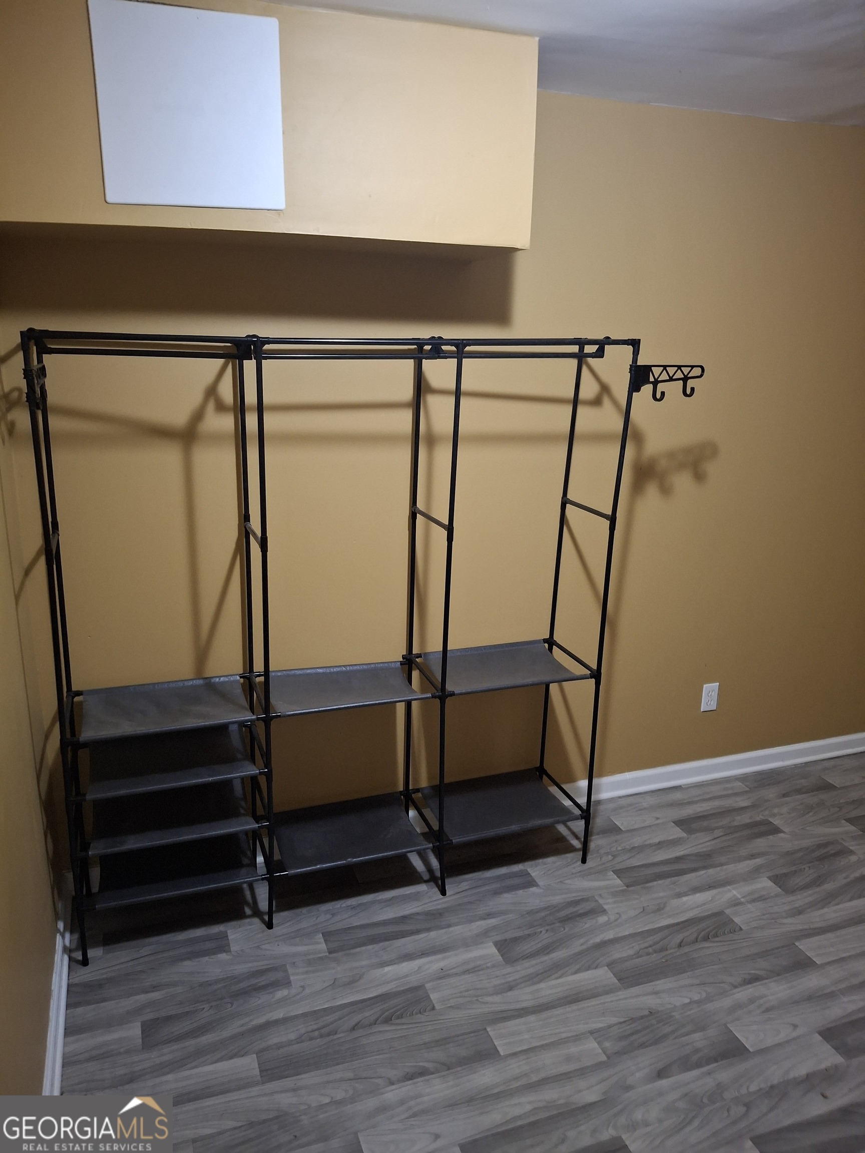 3284 Clubside View Court Southwest Snellville, GA 30039 - Photo 2 of 10 a view of entryway