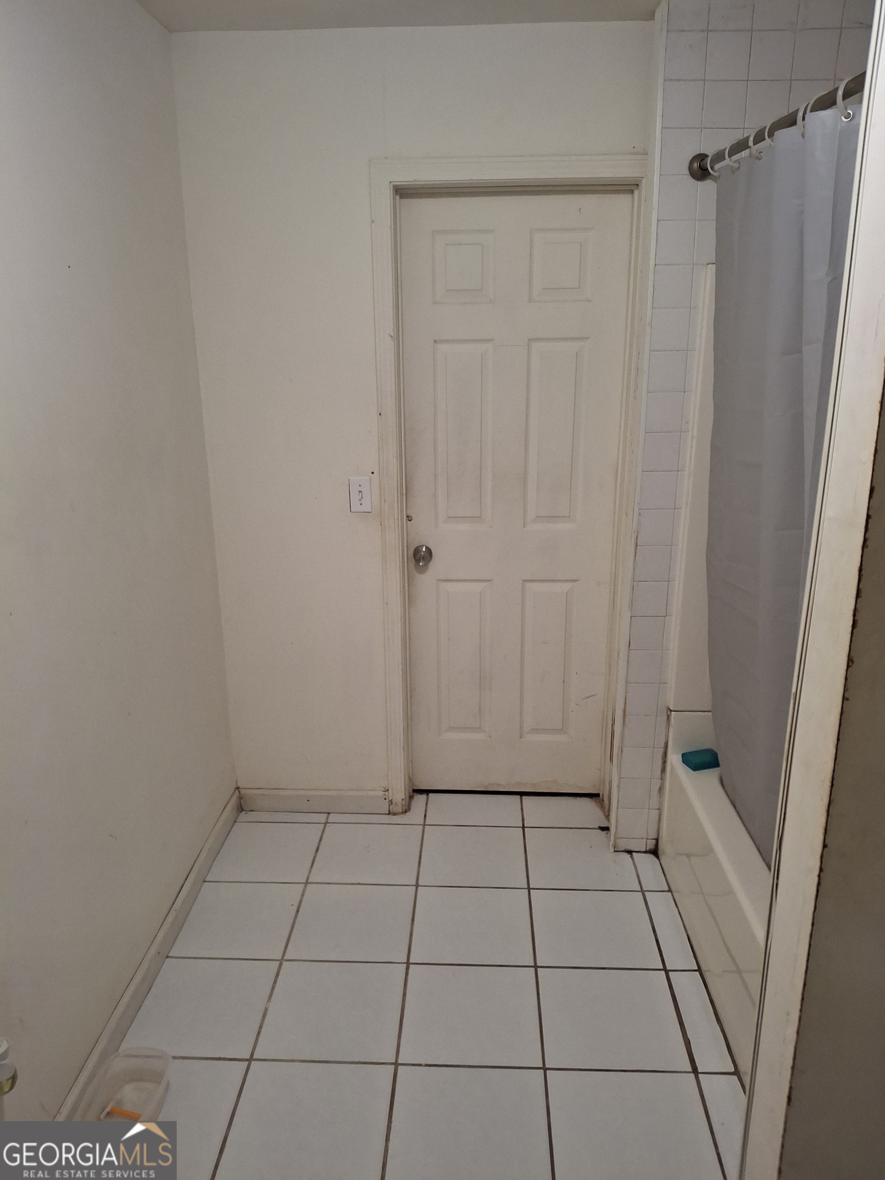 3284 Clubside View Court Southwest Snellville, GA 30039 - Photo 7 of 10