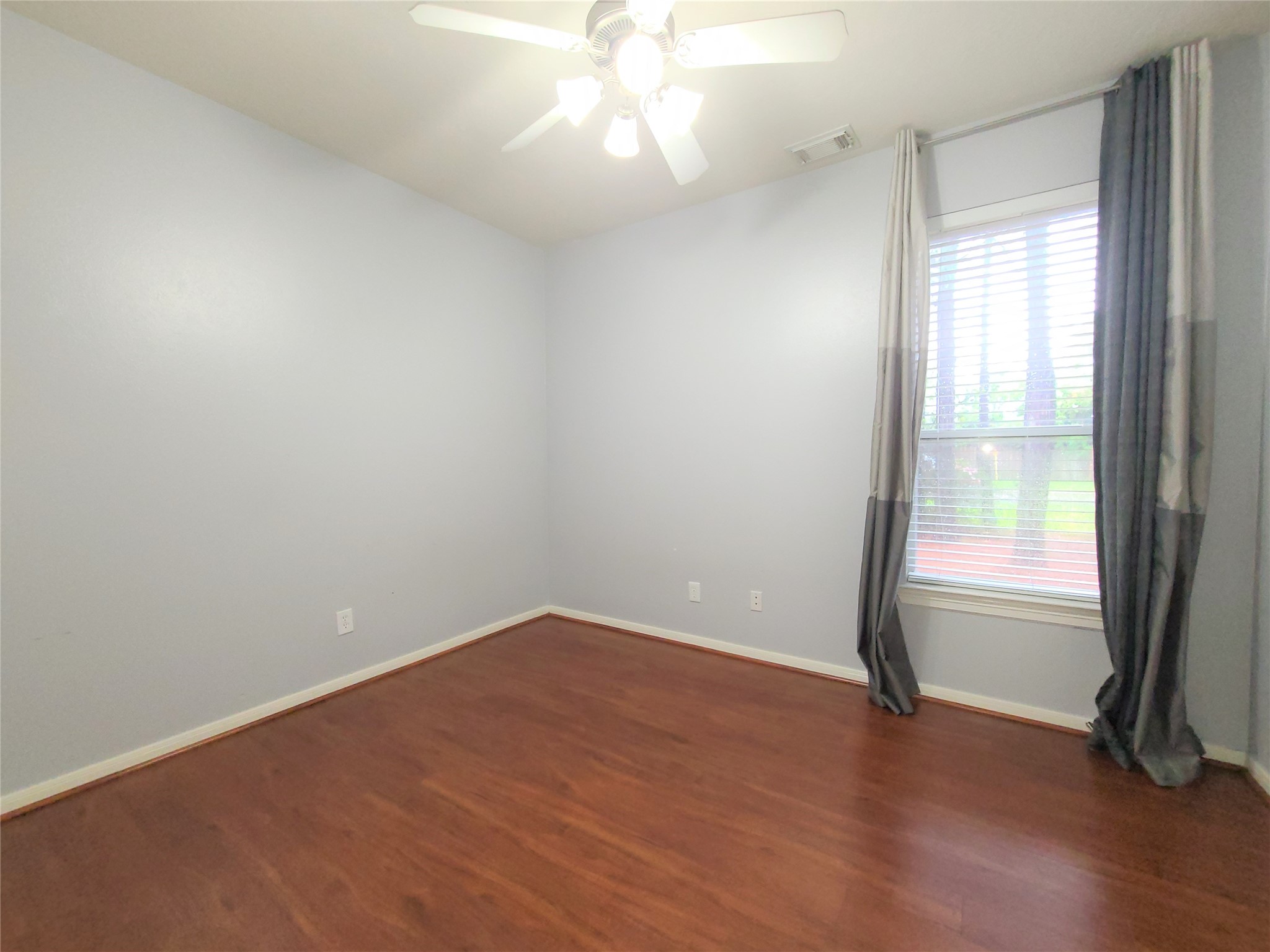 7015 Pinefern Lane Spring, TX 77379 - Photo 13 of 16