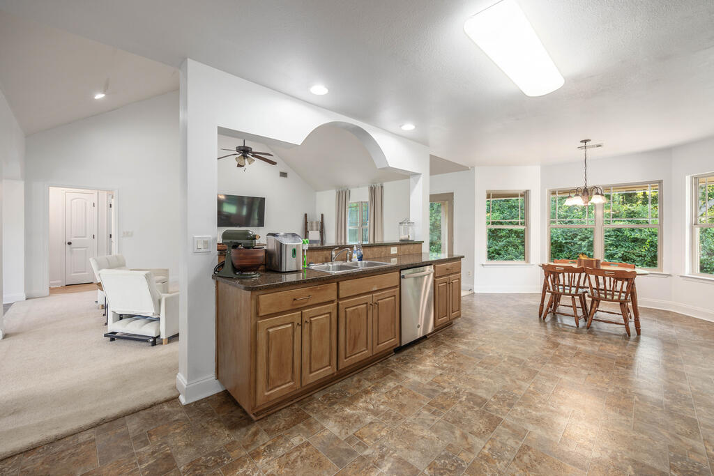 19 Isbell Road Fort Mitchell, AL 36856 - Photo 12 of 34 Gallery Image 12