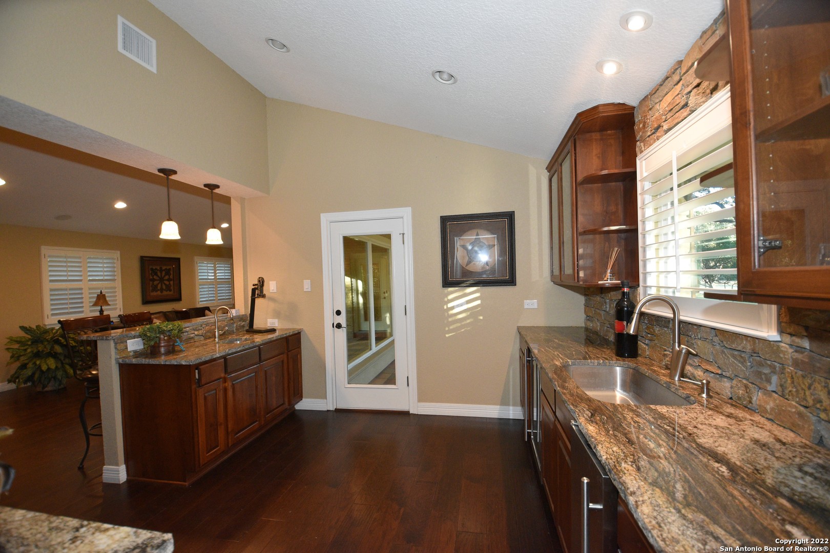 23770 Blanco Road San Antonio, TX 78260 - Photo 18 of 45