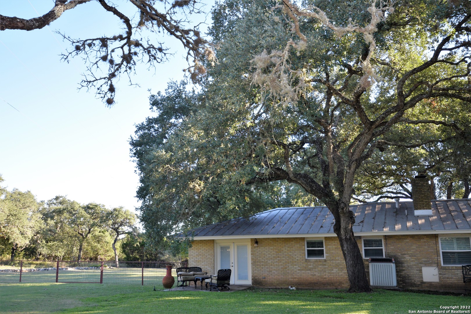 23770 Blanco Road San Antonio, TX 78260 - Photo 7 of 45