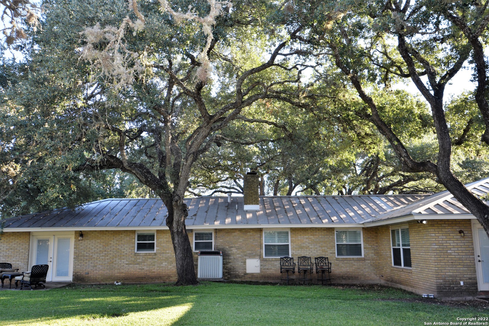 23770 Blanco Road San Antonio, TX 78260 - Photo 8 of 45