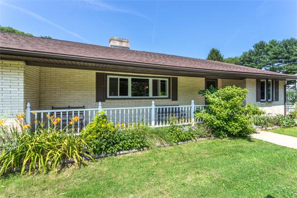 57 Cutler Road Hamilton, MA 01982 - Photo 5 of 30 Gallery Image 5