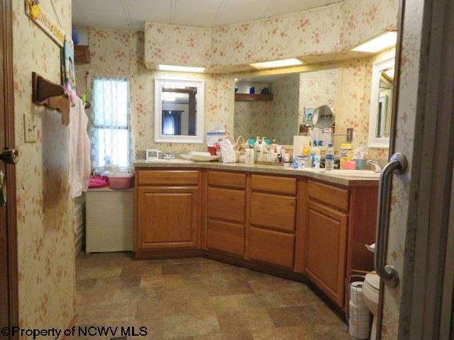 352 Centerville Road Rock Cave, WV 26234 - Photo 4 of 20 Gallery Image 4