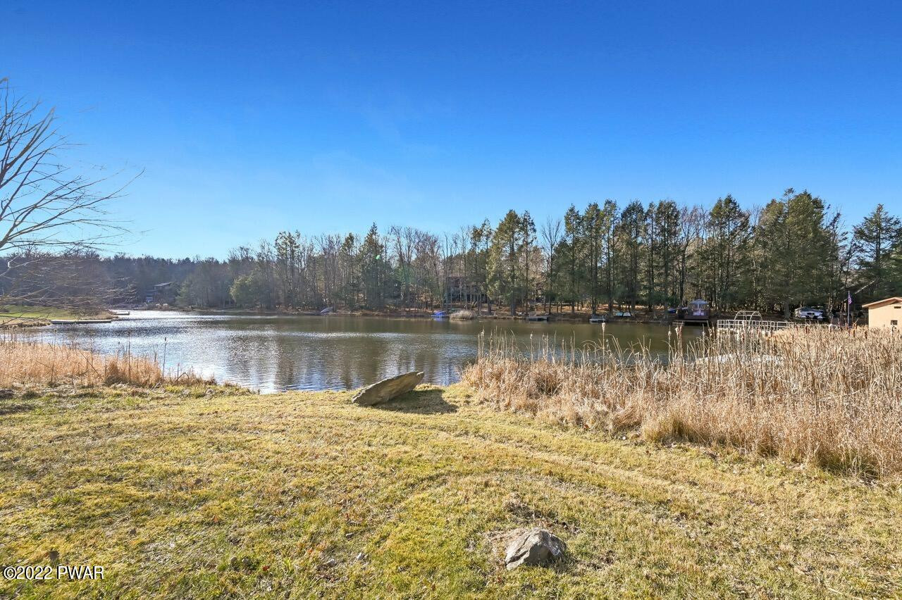 850 Deerfield Road Lake Ariel, PA 18436 - Photo 4 of 91