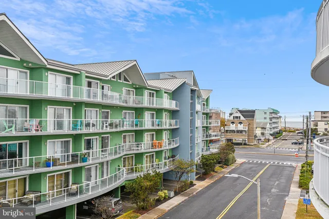 $625,000 | 111 76th Street, Unit 304, Ocean City, MD 21842