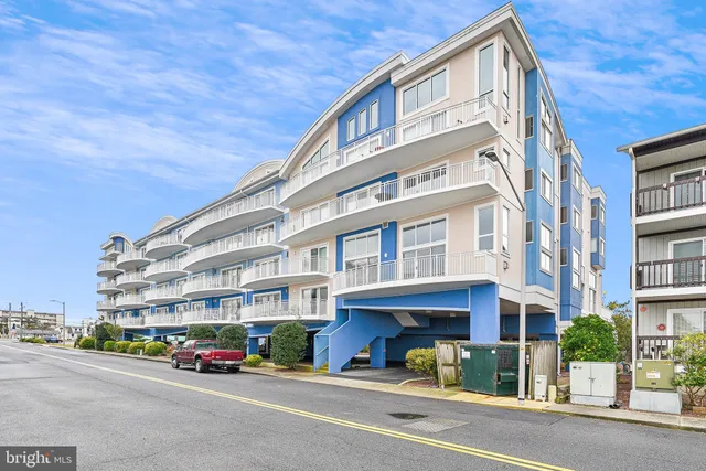 $625,000 | 111 76th Street, Unit 304, Ocean City, MD 21842