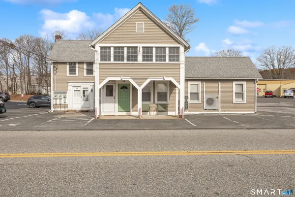 $2,500 | 3 A Main Street, Essex, CT 06409