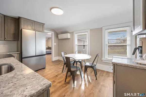 $2,500 | 3 A Main Street, Essex, CT 06409