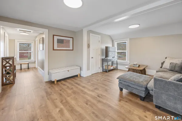 $2,500 | 3 A Main Street, Essex, CT 06409
