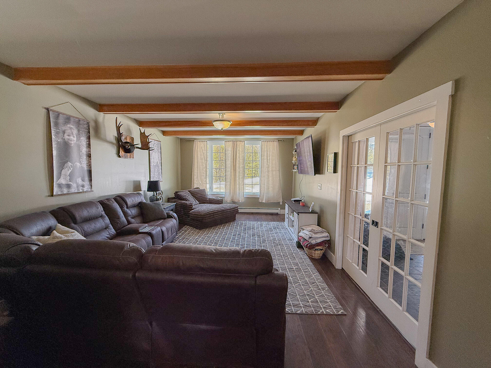 220 Boggy Brook Road Ellsworth, ME 04605 - Photo 10 of 44 Living room