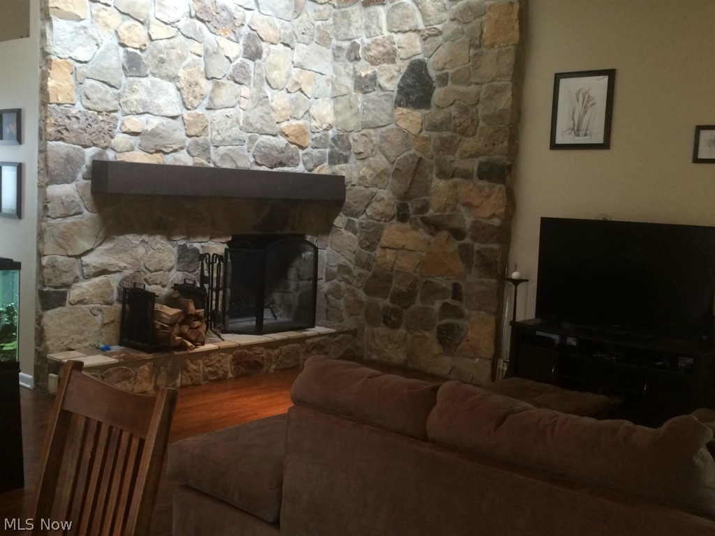 13322 Forest Road Burton, OH 44021 - Photo 13 of 20