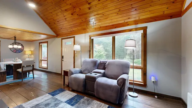 $445,000 | 16 Fire Road 801, Jefferson, ME 04348