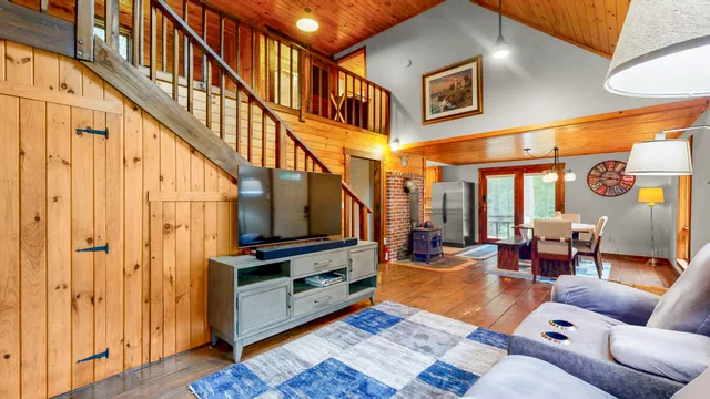 $445,000 | 16 Fire Road 801, Jefferson, ME 04348