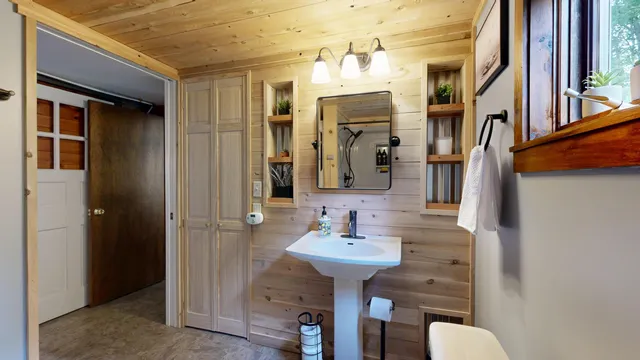 $433,000 | 16 Fire Road 801, Jefferson, ME 04348