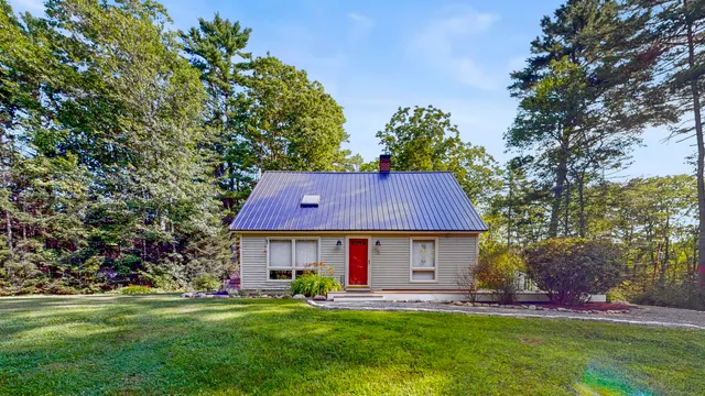 $445,000 | 16 Fire Road 801, Jefferson, ME 04348