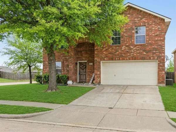 $310,000 | 941 Honey Locust Lane, Crowley, TX 76036