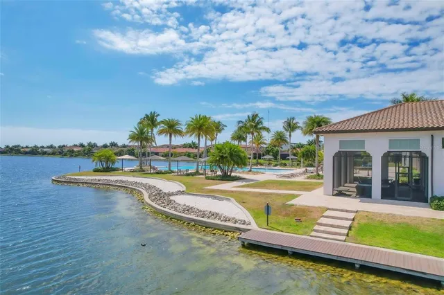 $435,000 | 197 Villoresi Boulevard, North Venice, FL 34275