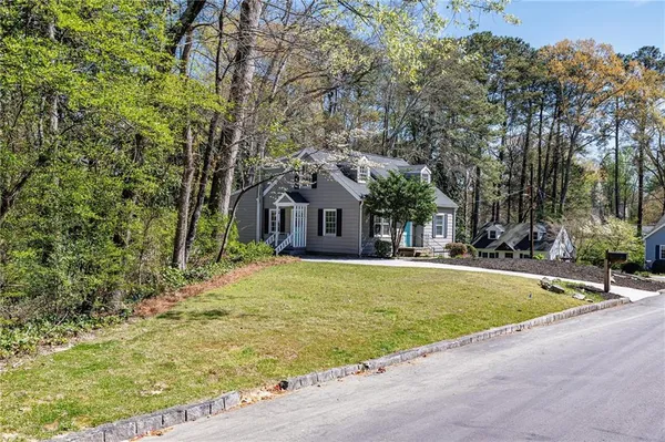$625,000 | 1868 Dyer Circle, Chamblee, GA 30341