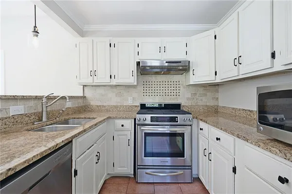 $625,000 | 1868 Dyer Circle, Chamblee, GA 30341