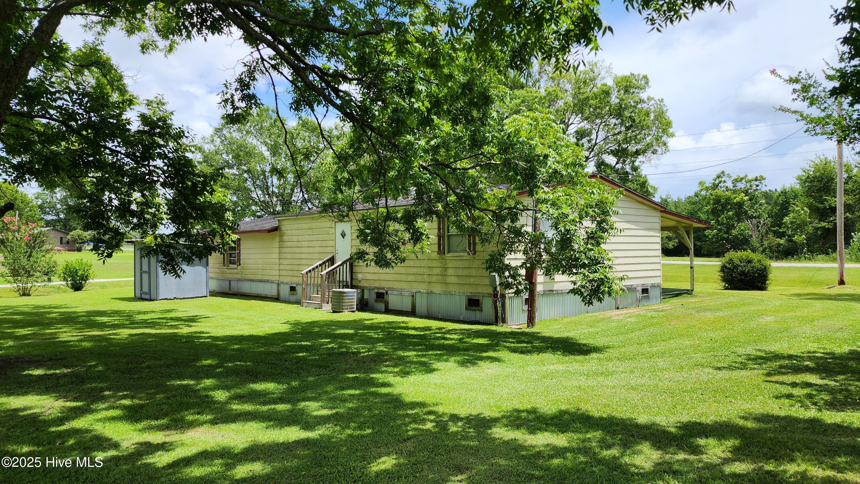 1948 Antioch Church Road Whiteville, NC 28472 - Photo 11 of 14 20250716_124842