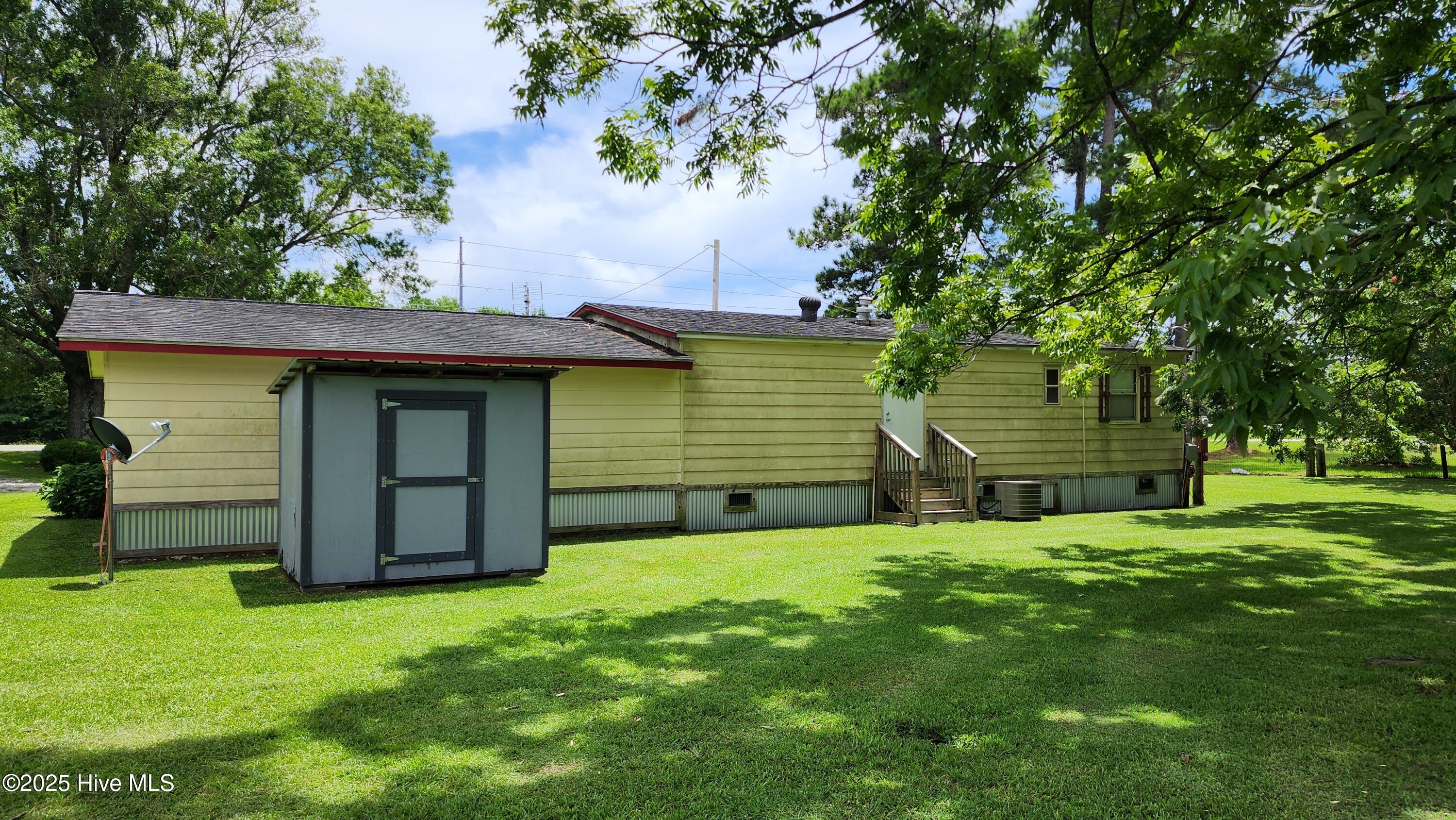 1948 Antioch Church Road Whiteville, NC 28472 - Photo 12 of 14 20250716_124926