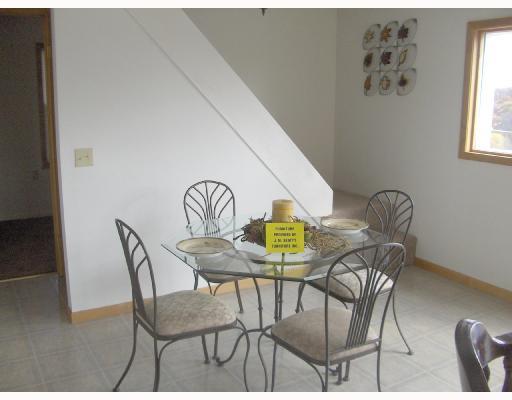 180 Thorn Run Road Butler, PA 16001 - Photo 4 of 10 Kitchen.