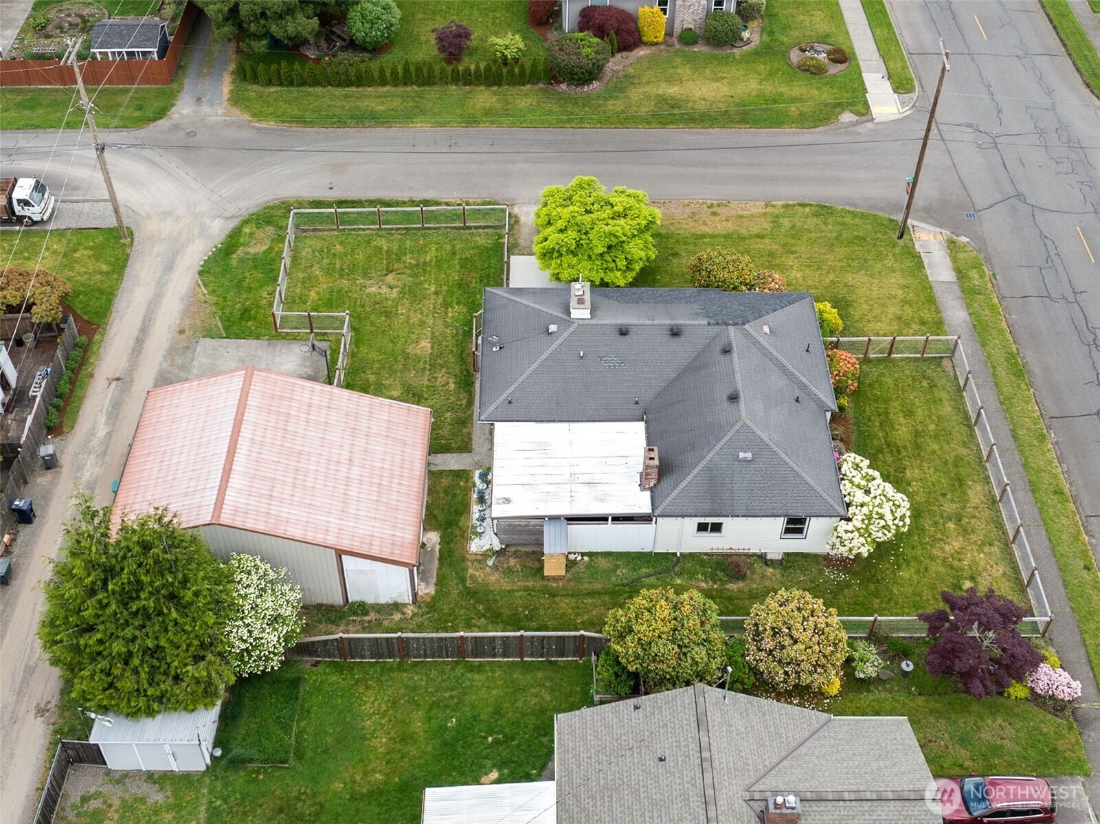 2314 Initial Avenue Enumclaw, WA 98022 - Photo 30 of 40