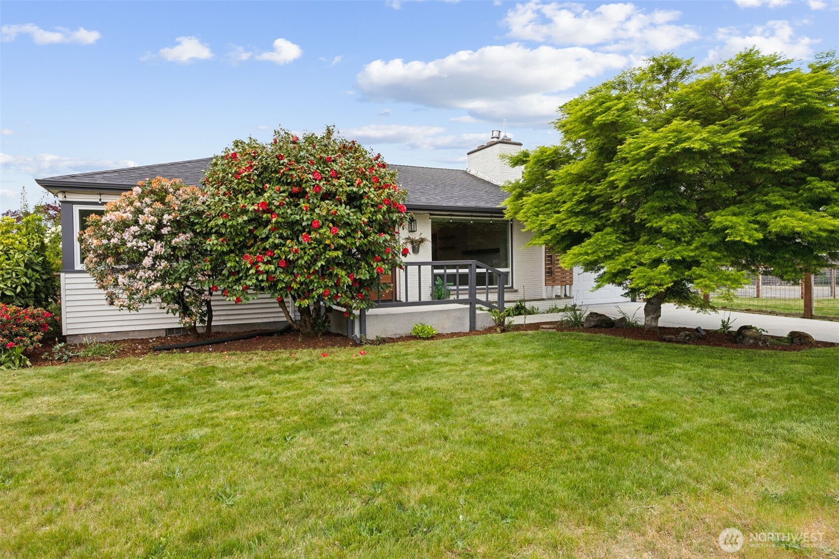 2314 Initial Avenue Enumclaw, WA 98022 - Photo 3 of 40