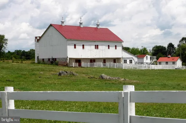 $1,600,000 | 1585 Gardners Lane, Shepherdstown, WV 25443